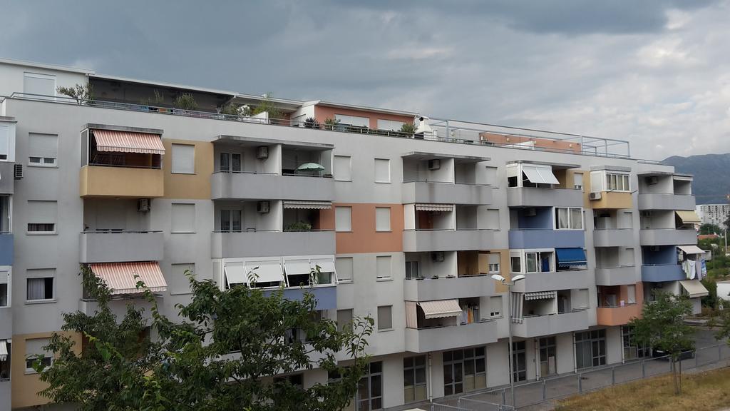 Harmony Apartment Split Exterior photo